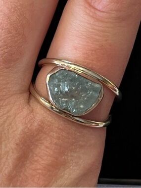 Sterling silver ring, unique blue stone. Size 8.5.
